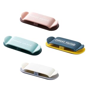 COLLBATH 壁コンセントホルダー プラグ用ケーブルクリップ ABS素材 壁掛け式 ワイヤー収納機能付き リビングや寝室の電源プラグ整理に最適 4個セット