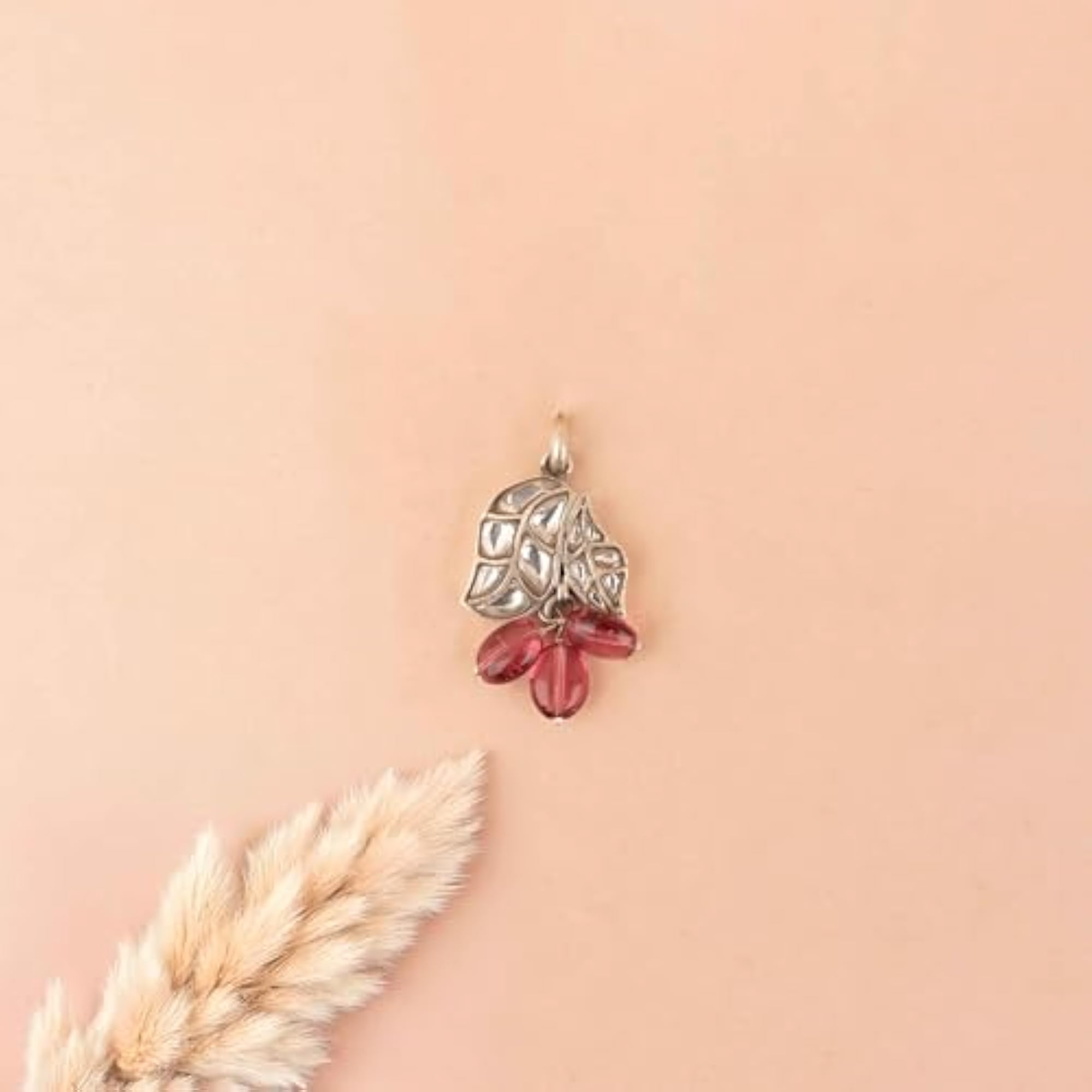 925 Sterling Silver Essence Dual Leaf Kundan Pink Drop Pendant