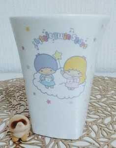 可愛い キキララ リトルツインスターズ ゴブレット 湯飲み 湯呑み 05年 サンリオ 検 マグカップ ペンスタンド ペン立て