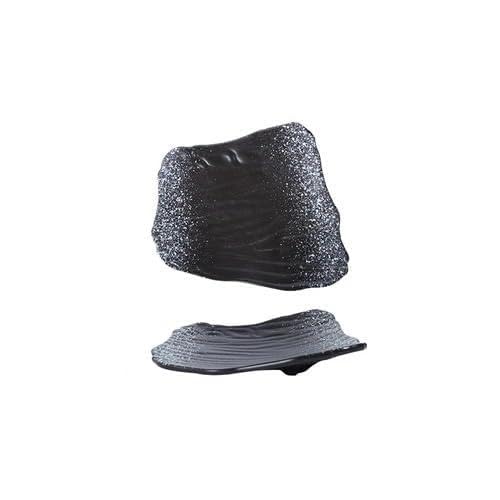 Vaisselle japonaise TUSUOD pour sublimer vos sushis et salades sur une table noire rétro
