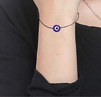 Black Thread Bracelet (Multicolour 