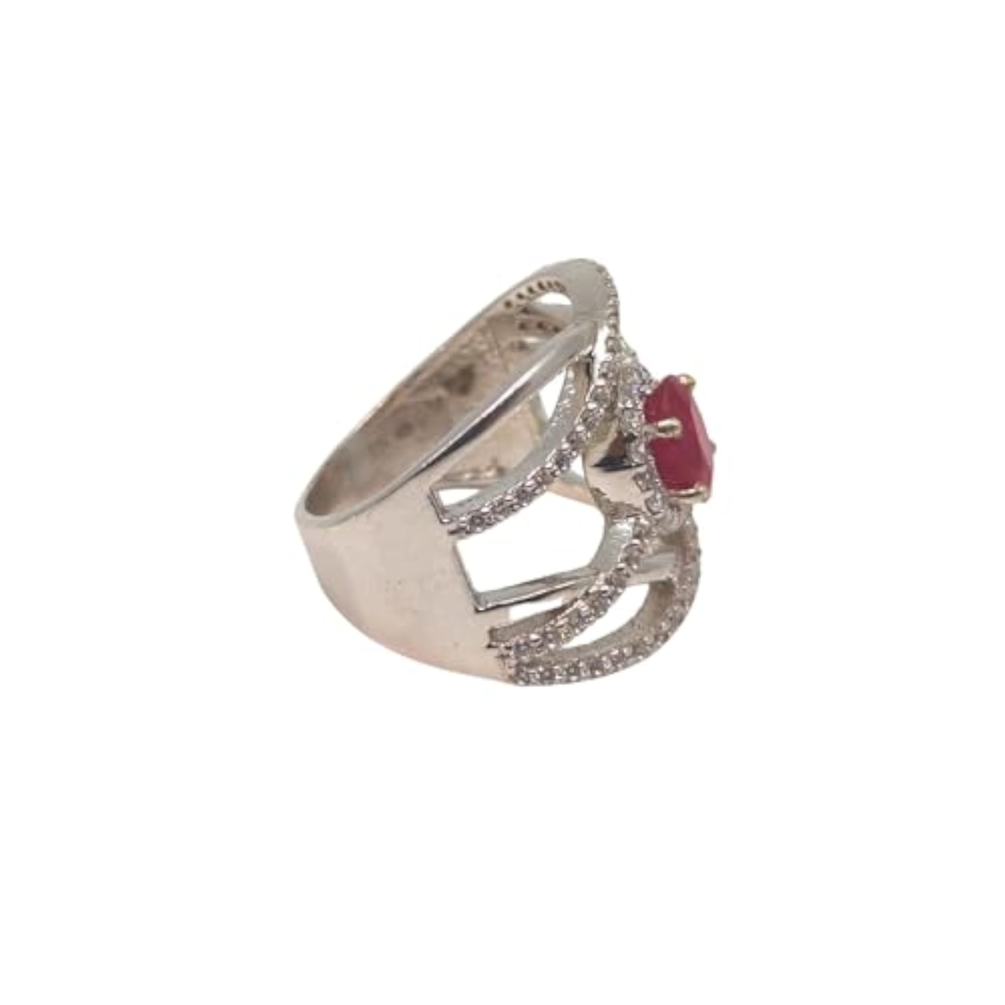 Glamorous Ruby Red Oval Simulant Ring for Women in 925 Sterling Silver