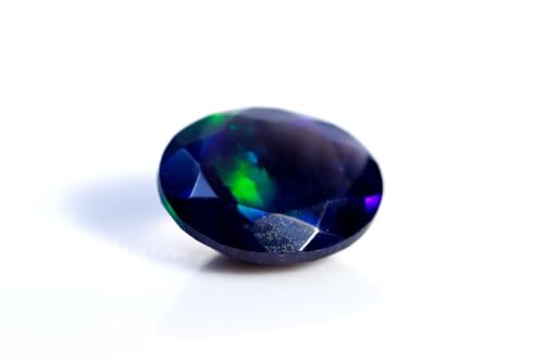 Opale de feu éthiopienne ovale 1.48 Cts | Pierre précieuse taillée à facettes - 3
