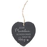 Spruchreif | Kleines Schieferherz mit Gravur | Schieferherz mit Spruch | Schiefertafel in Herzform mit Kordel zum Aufhängen | Wanddeko | Schiefer Türschild | Dekoherz Liebe | Hochzeit | Valentinstag