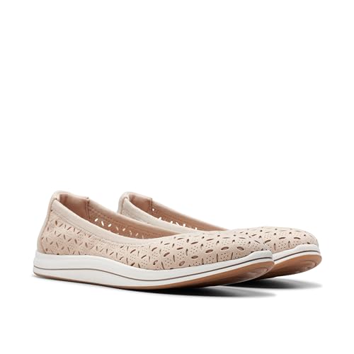 Clarks Clarks CloudSteppers Women's Breeze Roam, Light Sand Textile, 9.5 Medium US