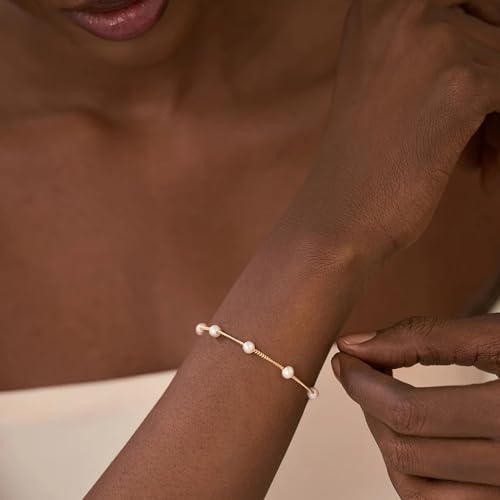 Collner Dainty Gold Bracelet for Women 14K Gold Plated Lightweight Chain Bracelet Herringbone Pearl Circle Bracelet Charm Minimalist Handmade Jewelry Gift4