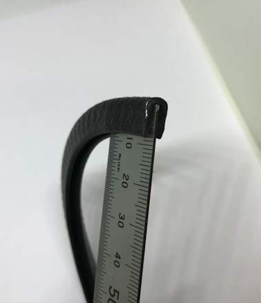 TOUTAUMETRE Joint de Bordure de tôle, Profil en U Noir PVC avec Armature Metallique Vendu au mètre JC211