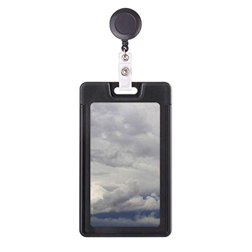 Étui rétractable pour badge nuages sombres avec cordon extensible