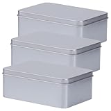 Boîte de rangement en fer-blanc : les finitions soignées témoignent de sa durabilité et de sa qualité, et sa fabrication artisanale lui confère un style