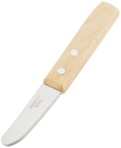 貝のむき身は、貝割りナイフというアイテムを使って取り出す方法もあります。酒蒸しなどにしてからむき身にする場合は、だし汁が出てしまいますが、生のまま取り出すとだし成分を他の料理に使えるのがポイント。料理の用途に合わせて上手に使い分けてみてください。