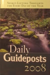Paperback Daily Guideposts 2008 (Spirit-Lifting Thoughts for Every Day of the Year) Book