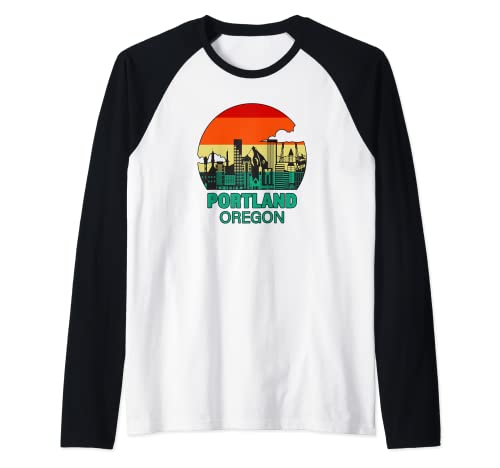 31vgP4x9djL._SL500_ Portland Oregon Cloudy Sunset Raglan Baseball Tee