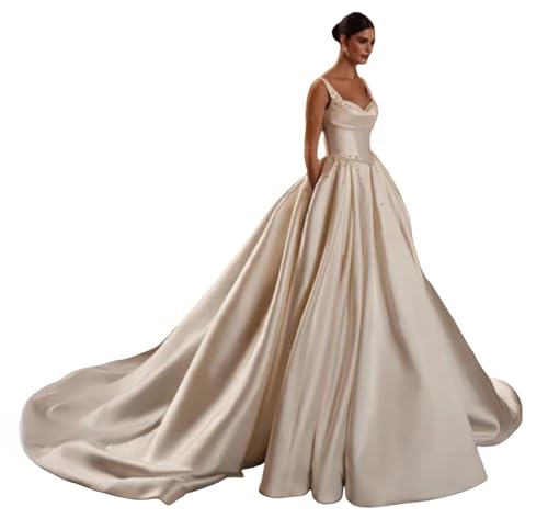 Robe de mariée silhouette A-line masquant les hanches avec bustier perlé flatteur