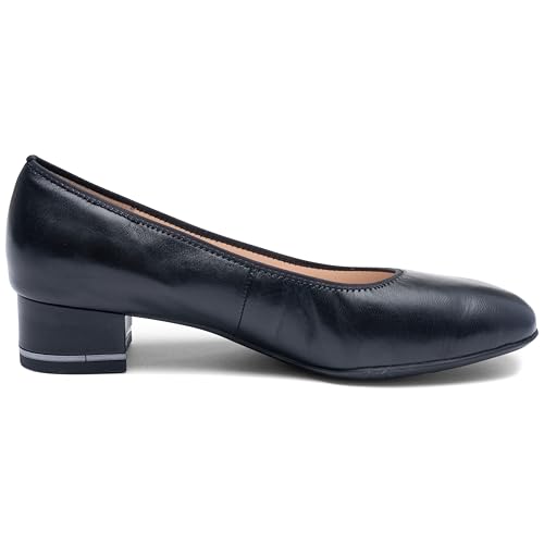 ARA Women's Closed-Toe Pumps4