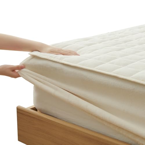 クモリ(Kumori) 冬用 ボックスシーツ ワイドキング あったか 1枚2役 マイクロファイバー 極暖 フランネル 吸湿発熱 TEIJIN(帝人)中綿 毛布タッチ 敷きシーツ ふわふわ 静電気防止 マットレスカバー 洗える 暖かい 毛布タッチ ベッドカバ