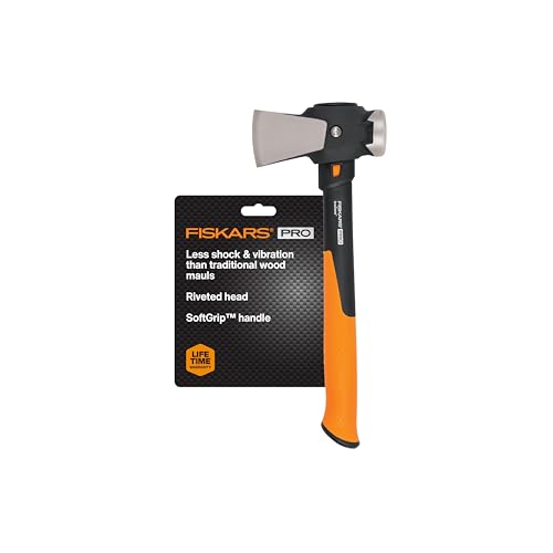 Fiskars Pro IsoCore Maul - 2.5-Pound Wood Splitter for Small Size Logs and Kindling with Shock-Absorbing Handle - Black/Orange