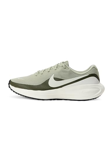 Image of Nike Men's Revolution 8 Road Running Shoes