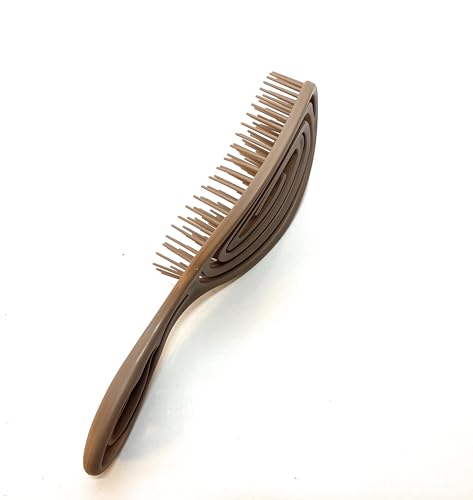 Detangle flexi hair brush (brown), special flexi brush design, perfectly fet scalp, soft massage, quality material, by Tate Hair Beauty - Image 3