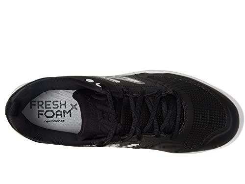 New Balance Women's Fresh Foam Velo V3 Softball Shoe, Black/White, 6