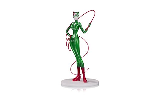 DC Artists Alley: Catwoman by Sho Murase (Holiday Variant) Designer Vinyl Figure