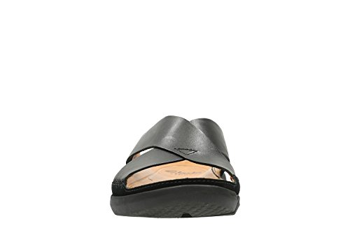 Image of Clarks Men's Trisand Cross Sandals