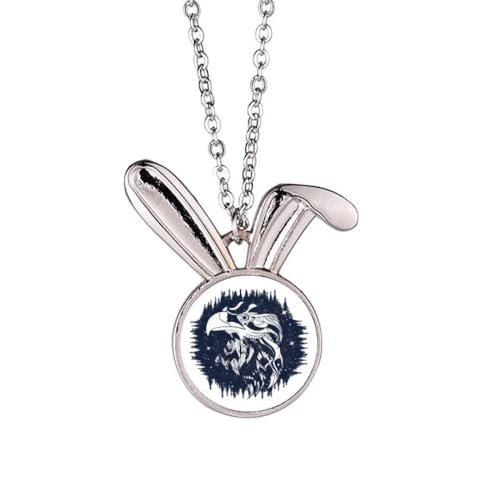 Collier avec pendentif en forme d'aigle idéal pour affirmer son style rock en soirée