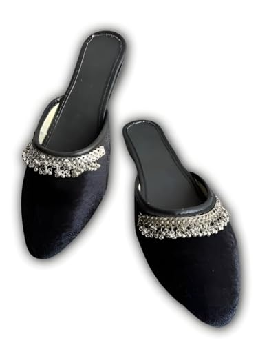Image of Velvet Casual Comfortable Trending Black Jutti For Women