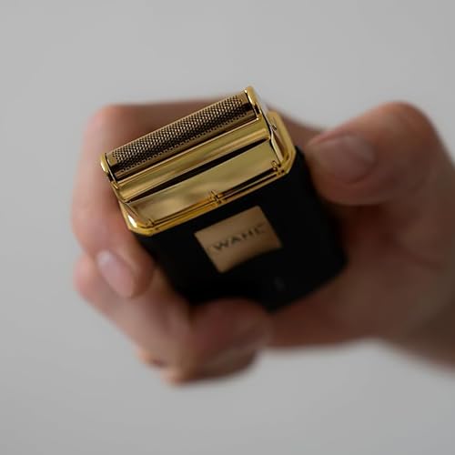 Wahl Travel Shaver Gold Edition- Schnurloser und wiederaufladbarer Elektrorasierer für Männer, ideal für Reisen, zum Schneiden von Haaren und Bart, kompakt und tragbar
