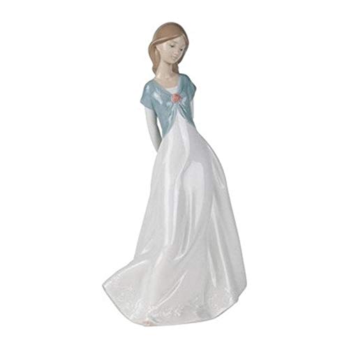 Nao by Lladro Collectible Porcelain Figurine: TRULY IN LOVE - 10