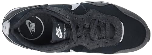 Image of Nike Mens Venture RunnerRunning Shoe