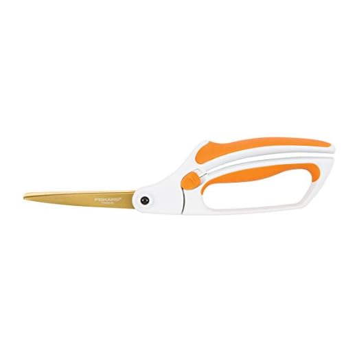 Sewing scissors for arthritic hands