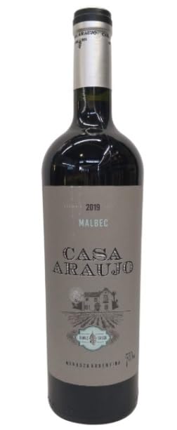 Il Malbec Roble Task di Casa Araujo è il risultato di un'accurata selezione di uve, raccolte al loro punto ottimale di maturazione, e poi affinato in botti di quercia francese.