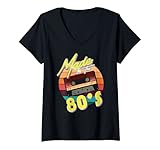 Este diseño retrospectivo de los 80 muestra: Hecho en los años 80, con un aspecto retro de cinta de casete. Si quieres retroceder en el tiempo y vivir en la década de 1980 regálalo de nuevo para una noche de baile de música pop.