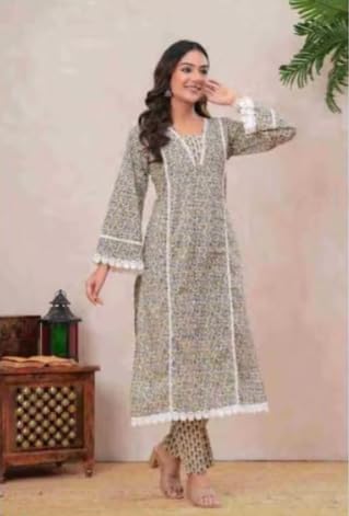 Image of Floral Printed Kurta, Full Sleeve