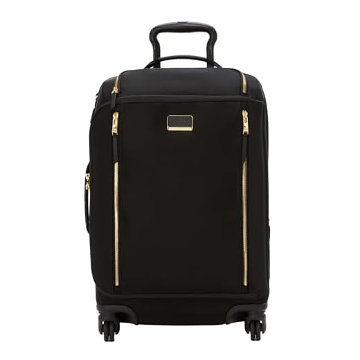TUMI Voyageur Leger 4-Wheeled Luggage