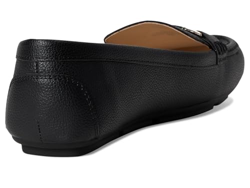 Image of Calvin Klein Lonie