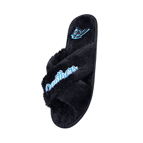 Image of FOCO Womens NFL Team Script Wordmark Fuzzy Cross Slide Slippers