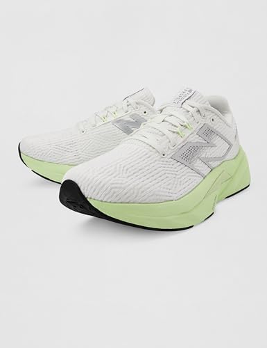 Image of New Balance Women FC Propel Running Shoes