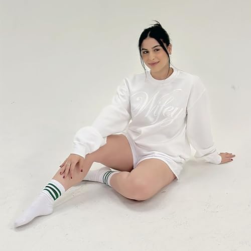 Image of 4 PAIRS Striped Crew Socks For Women Casual Cotton Novelty Retro Athltic Socks Unisex MultiColor