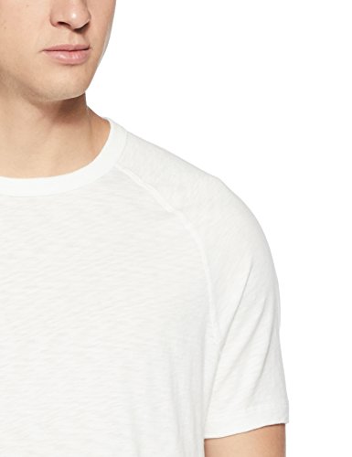 Image of GAP Men's Solid Regular Fit T-Shirt