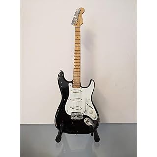 Eric Clapton (Cream) : Réplique miniature de guitare - Les Beatles, Paul McCartney, John Lennon, RIngo Starr, George Harrison Eric Clapton (Cream) : Réplique miniature de guitare – Image 4