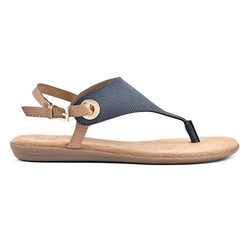 Image of WHITE MOUNTAIN Women's London Flat Sandal