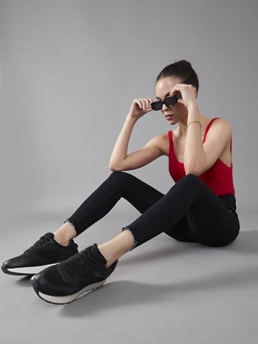 Image of Dolce Crudo Women's Skinny Fit High Rise Cropped Length Stretchable Denim Jeans