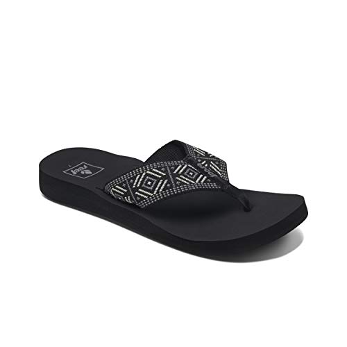 Women's Soft Woven Beach Flip Flop with Cushion Footbed