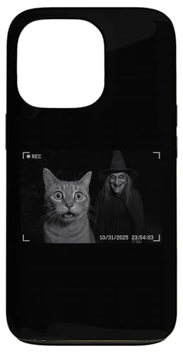 Funny Cat On Security Camera With Witch Halloween X}zP[X iPhone 13 Pro p