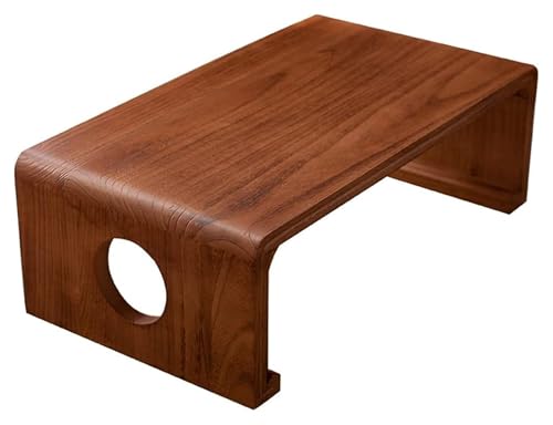 Table basse de style japonais avec finitions artisanales en bois rustique