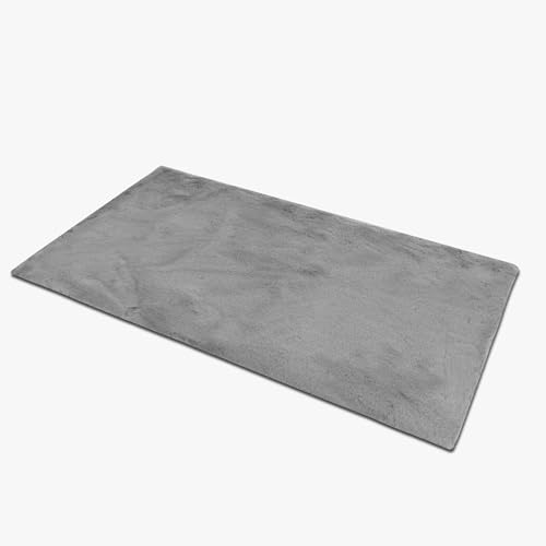 Comart, Carezza - Alfombra súper Suave, mullida y Peluda con Base Antideslizante, diseño Moderno y Confortable para salón, Dormitorio, Alfombra de Cama, Lavable a máquina, Color Gris, 45 x 75 cm