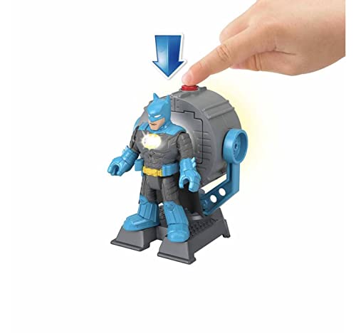 IMAGINEXT DC Super Friends - Bat-Tech Bat-Signal Figures Multipack, Includes Batman, Riddler, Catwoman and Penguin Figures, for Children Between 3 and 8 Years, HFD47