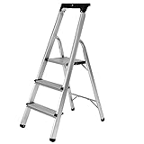 echelle double alu 9m Hauteur confortable des marches 📏 La hauteur optimale des marches facilite l'accès aux endroits élevés sans équilibre incertain. Choisissez entre différentes hauteurs pour les travaux de plafond, les étagères ou le nettoyage des fenêtres.