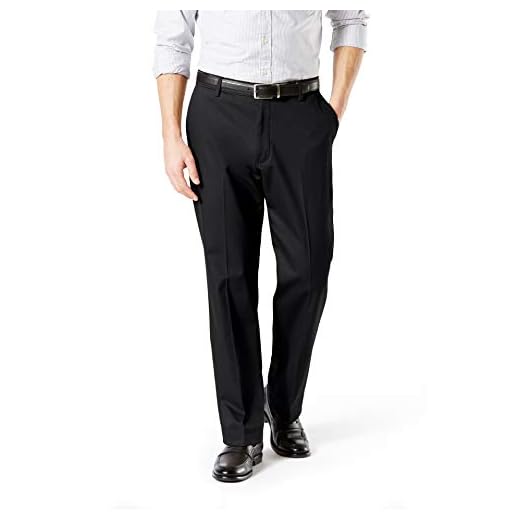 DOCKERS Men's Classic Fit Signature Khaki Lux Cotton Stretch Pants, Black, 30W x 32L